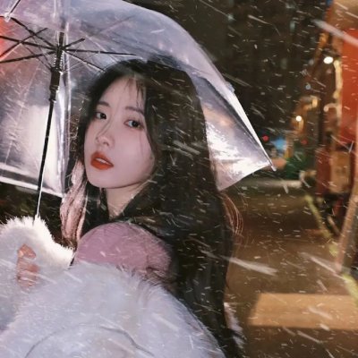 黎明时分的年轻人们